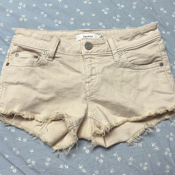 Talula Jean Shorts - Picture 1 of 3